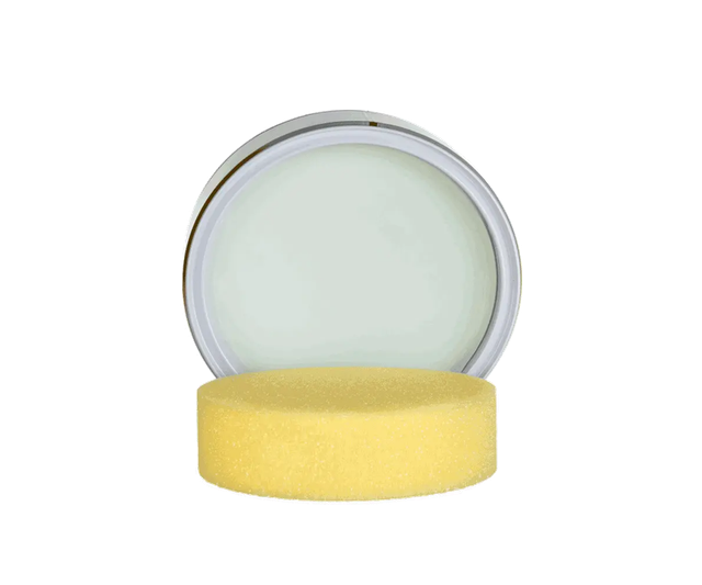 Твёрдый воск SOFT99 The King of Gloss White 00171